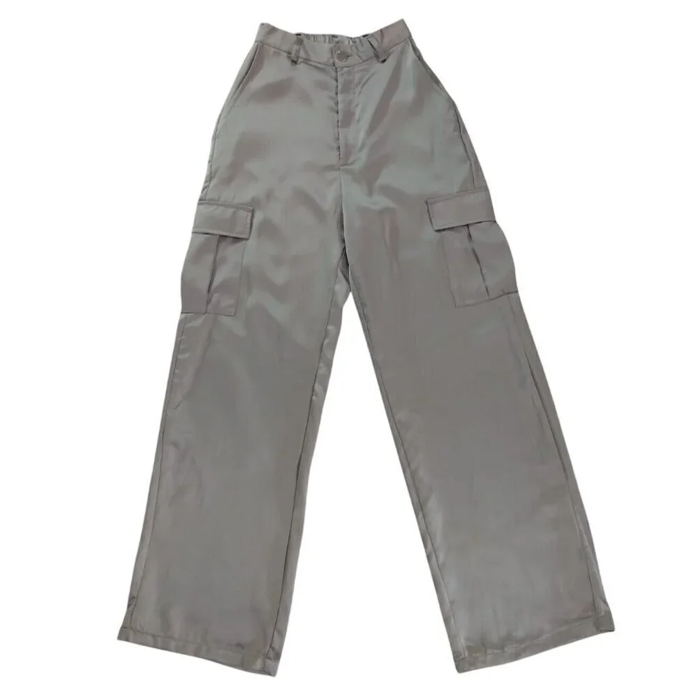 Good Luck Gem girls Gray Elastic Waist Cargo Pants With Pockets Medium.